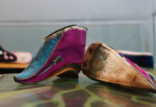 Bound Foot Shoes
